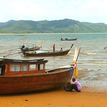 Lam Sai Village Hotel ヤオノイ島 エクステリア 写真