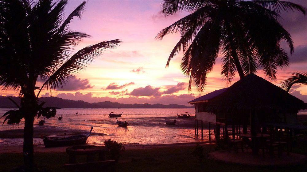 Lam Sai Village Hotel ヤオノイ島 エクステリア 写真